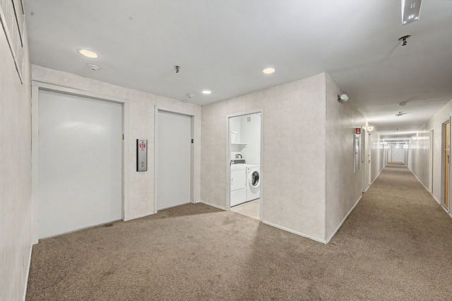 701 FORUM Square 210, Glenview, IL 60025