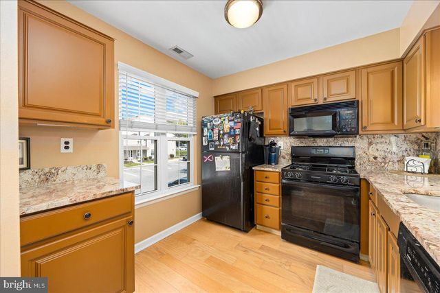 204 BOOTHBY CT, Sewell, NJ 08080