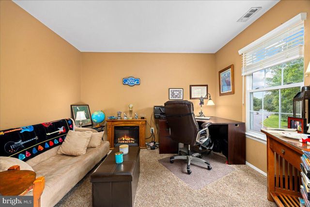 204 BOOTHBY CT, Sewell, NJ 08080