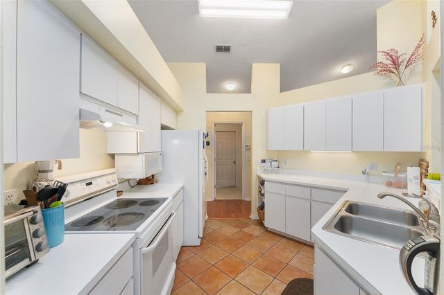 4434 NW 36TH TERRACE, Gainesville, FL 32605