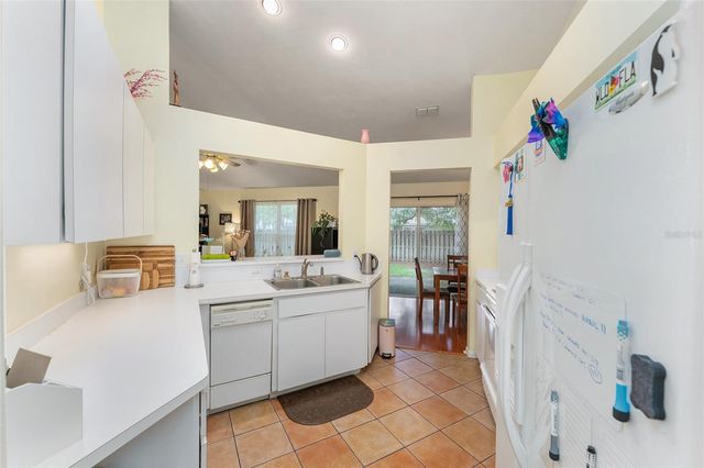 4434 NW 36TH TERRACE, Gainesville, FL 32605