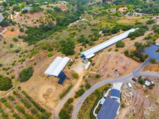 803 Quail Hill Road, Fallbrook, CA 92028