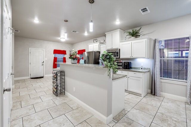 3233 Washington Street, Greenville, TX 75401