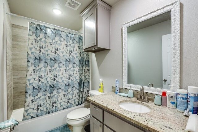 3233 Washington Street, Greenville, TX 75401