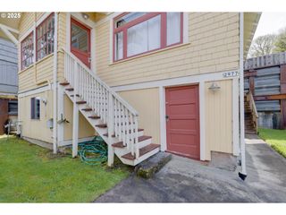 2977 GRAND Ave, Astoria, OR 97103