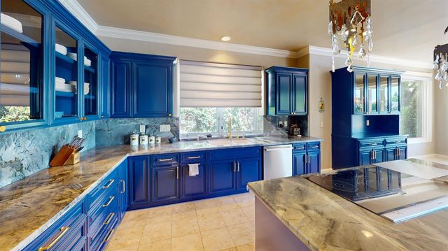 2635 W Lake Van Ness Circle, Fresno, CA 93711