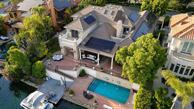 2635 W Lake Van Ness Circle, Fresno, CA 93711