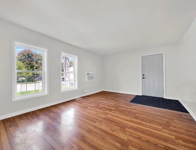 1732 10th Avenue, Port Huron, MI 48060