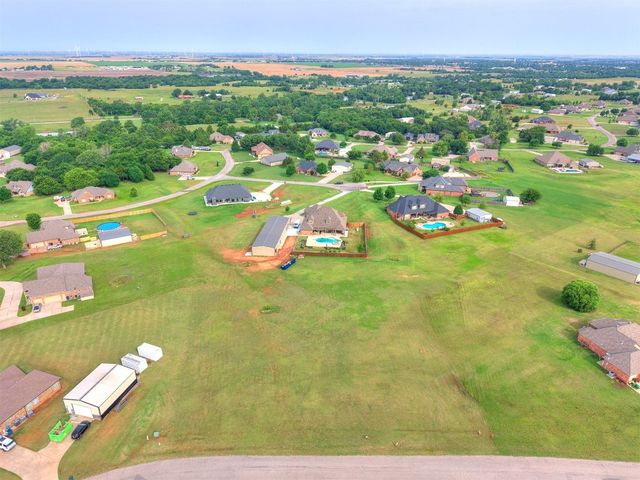 886 County Street 2922 Street, Tuttle, OK 73089