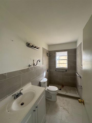 312 LIME AVENUE, Lake Wales, FL 33853