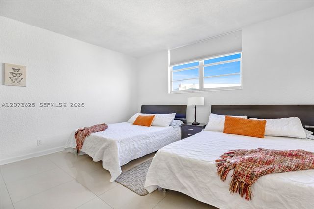 4001 S Ocean Dr 15P, Hollywood, FL 33019