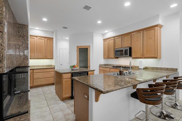 1681 Ponderosa Way, Palm Springs, CA 92264