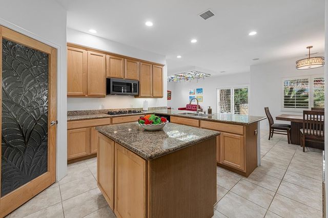 1681 Ponderosa Way, Palm Springs, CA 92264