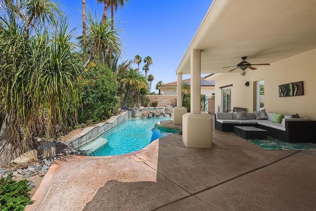 1681 Ponderosa Way, Palm Springs, CA 92264