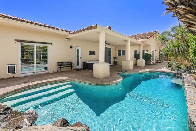 1681 Ponderosa Way, Palm Springs, CA 92264