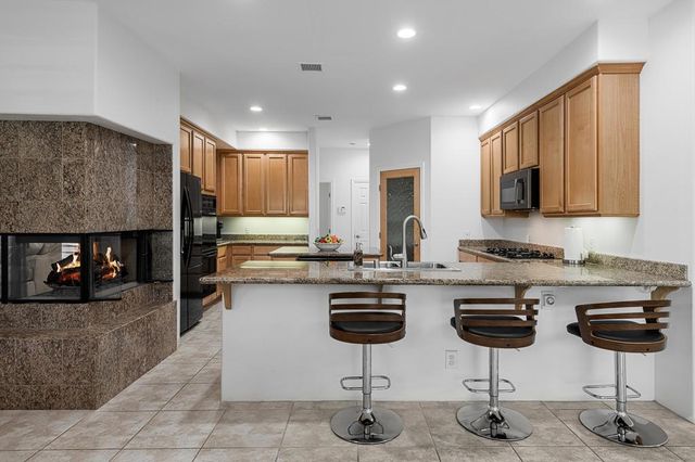 1681 Ponderosa Way, Palm Springs, CA 92264
