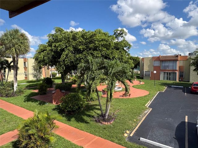 9331 SW 4th Street 202B, Miami, FL 33174