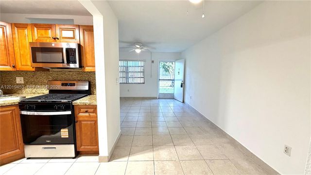 20230 NE 2nd Ave U5, Miami Gardens, FL 33179