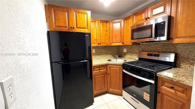 20230 NE 2nd Ave U5, Miami Gardens, FL 33179