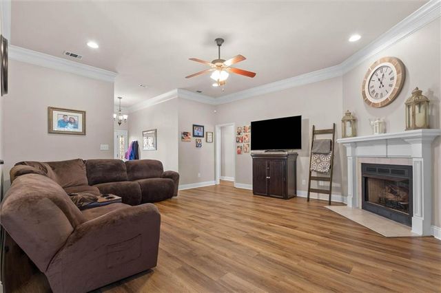 2133 Graceland Court, Mobile, AL 36695
