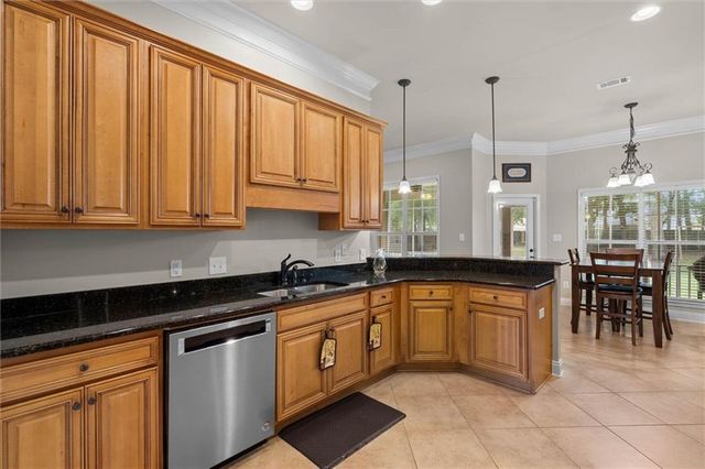 2133 Graceland Court, Mobile, AL 36695