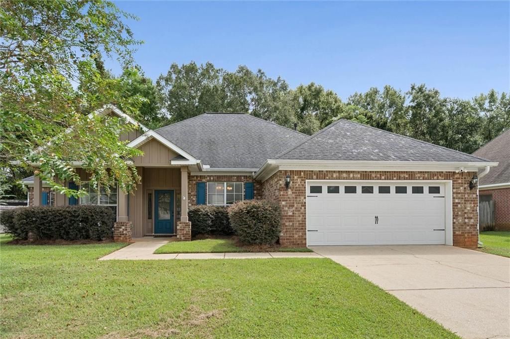 2133 Graceland Court, Mobile, AL 36695