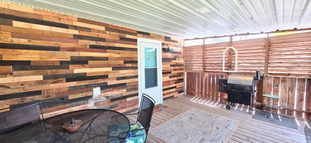 904 N Lincoln Park Drive, Evansville, IN 47711