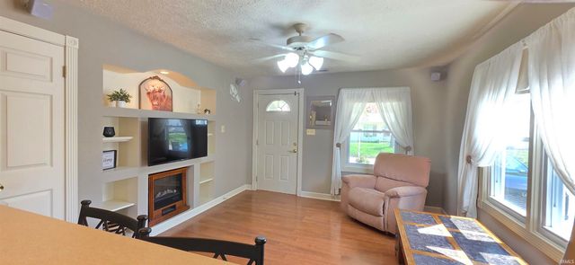 904 N Lincoln Park Drive, Evansville, IN 47711