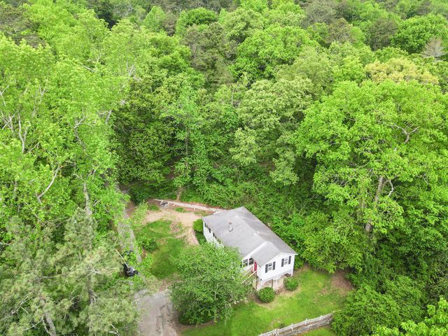 145 Mission Ridge Road, Rossville, GA 30741