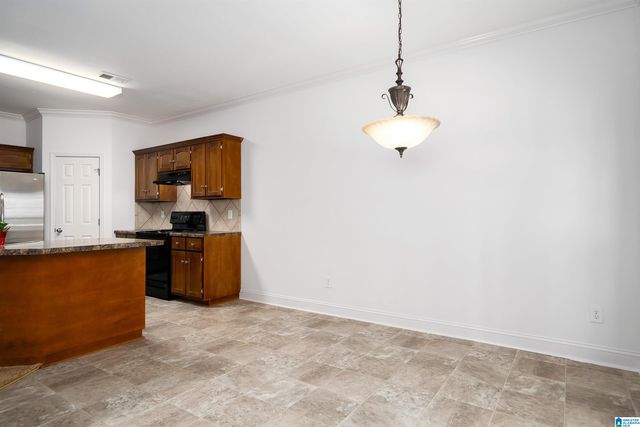 582 HACKBERRY RIDGE TRACE, Birmingham, AL 35226