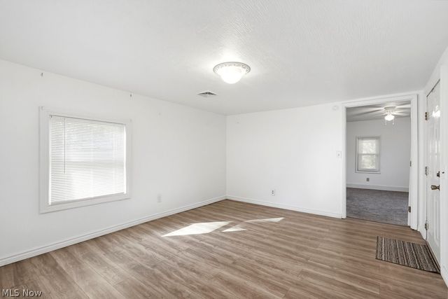 2456 Delaware Avenue, Akron, OH 44312