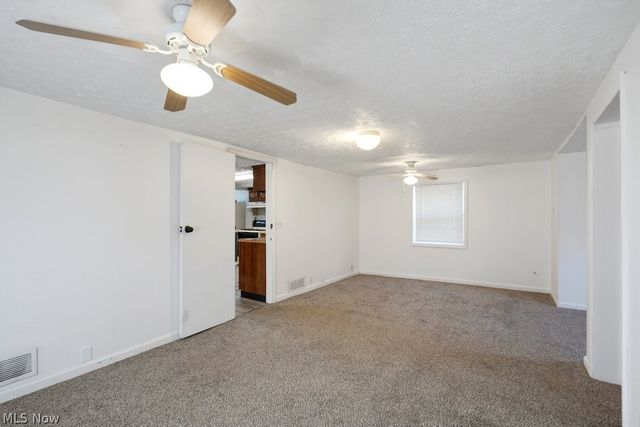 2456 Delaware Avenue, Akron, OH 44312