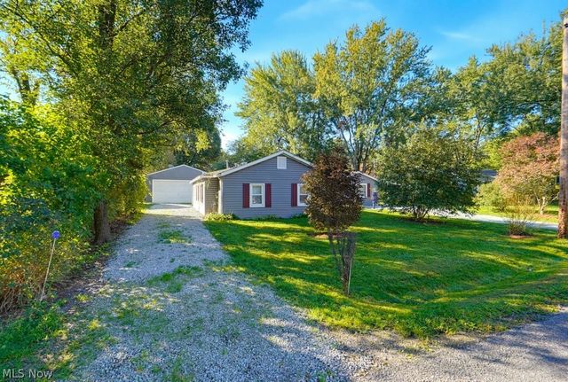 2456 Delaware Avenue, Akron, OH 44312