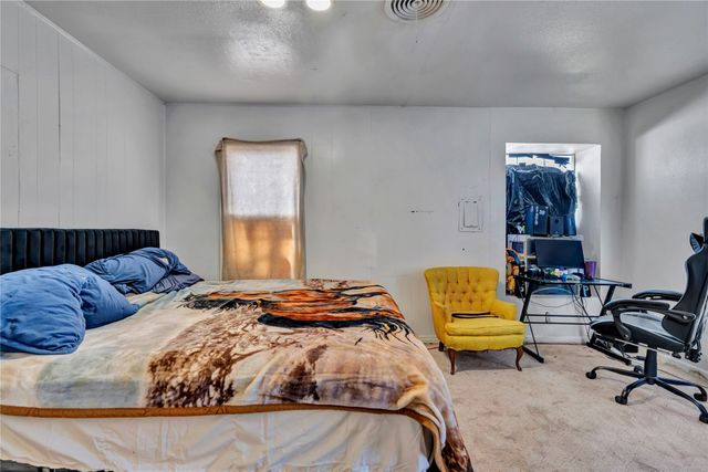 204 Sunset Lane, Fort Worth, TX 76114