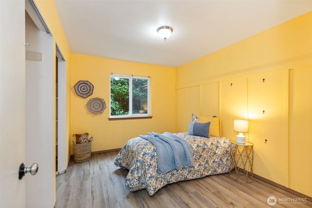 421 NE Cutlass Way, Belfair, WA 98528