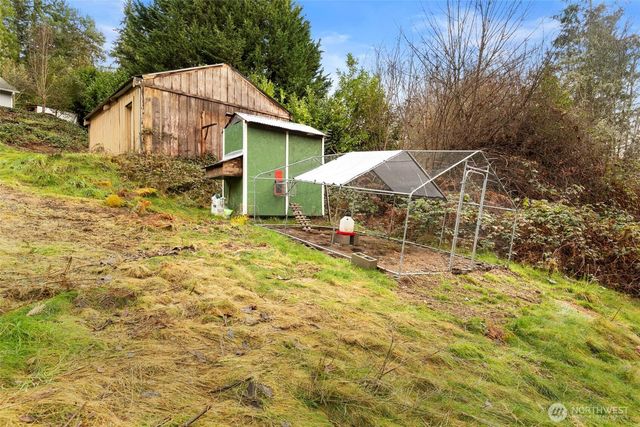 421 NE Cutlass Way, Belfair, WA 98528