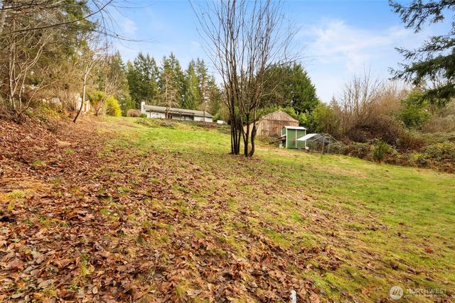 421 NE Cutlass Way, Belfair, WA 98528