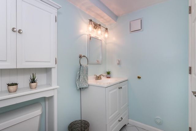 43 Elderwood Dr 43, Stoughton, MA 02072