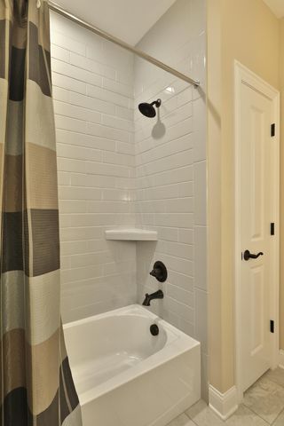 6187 Water Bank Street, Dublin, OH 43017