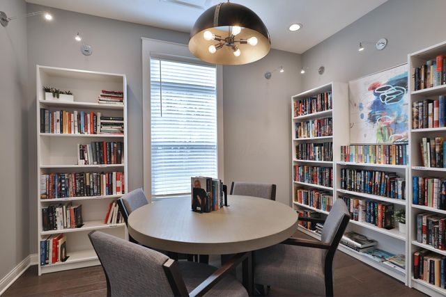 6187 Water Bank Street, Dublin, OH 43017