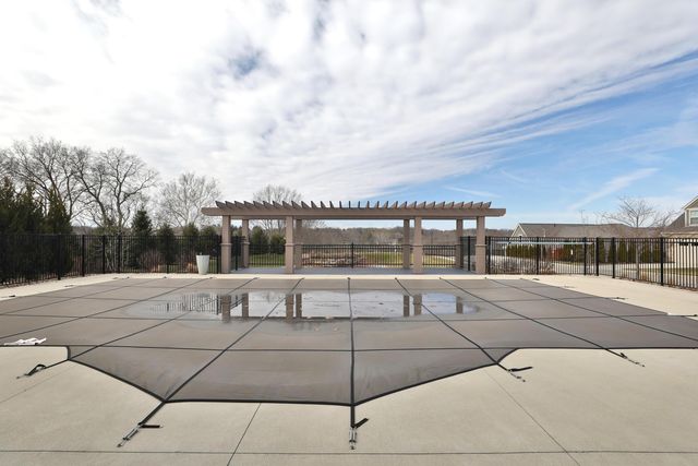 6187 Water Bank Street, Dublin, OH 43017