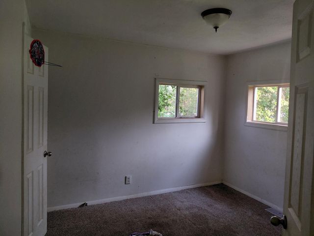 1400 W Catalpa Street, Springfield, MO 65807