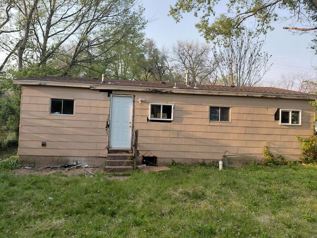 1400 W Catalpa Street, Springfield, MO 65807