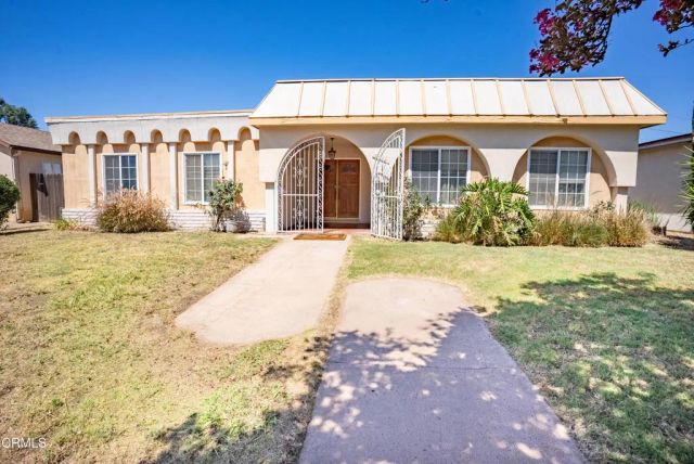 7511 Shoup Avenue, Los Angeles, CA 91307