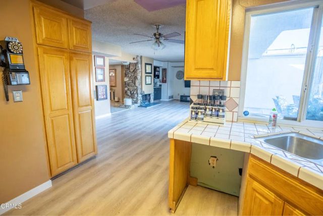 7511 Shoup Avenue, Los Angeles, CA 91307