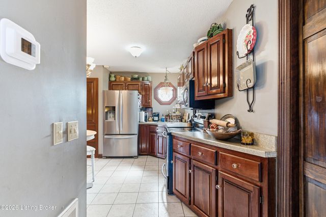 63 Farmview Ln, Leitchfield, KY 42754