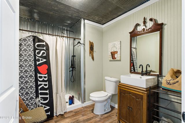 63 Farmview Ln, Leitchfield, KY 42754