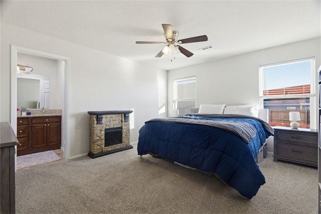 717 NW 69th Avenue, Bentonville, AR 72713