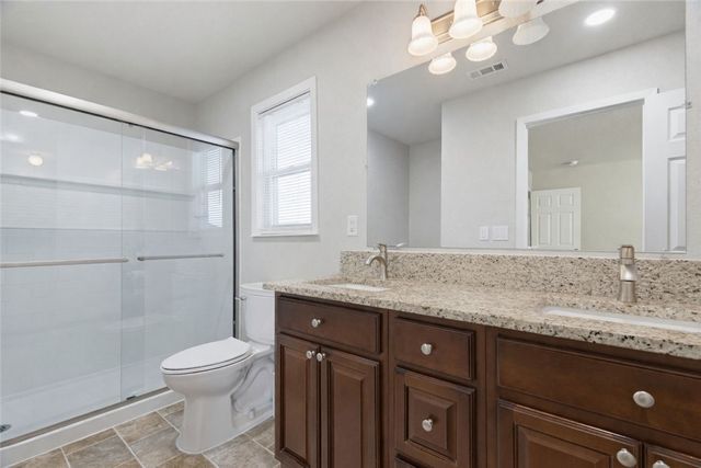 717 NW 69th Avenue, Bentonville, AR 72713