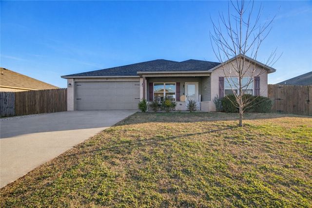 717 NW 69th Avenue, Bentonville, AR 72713